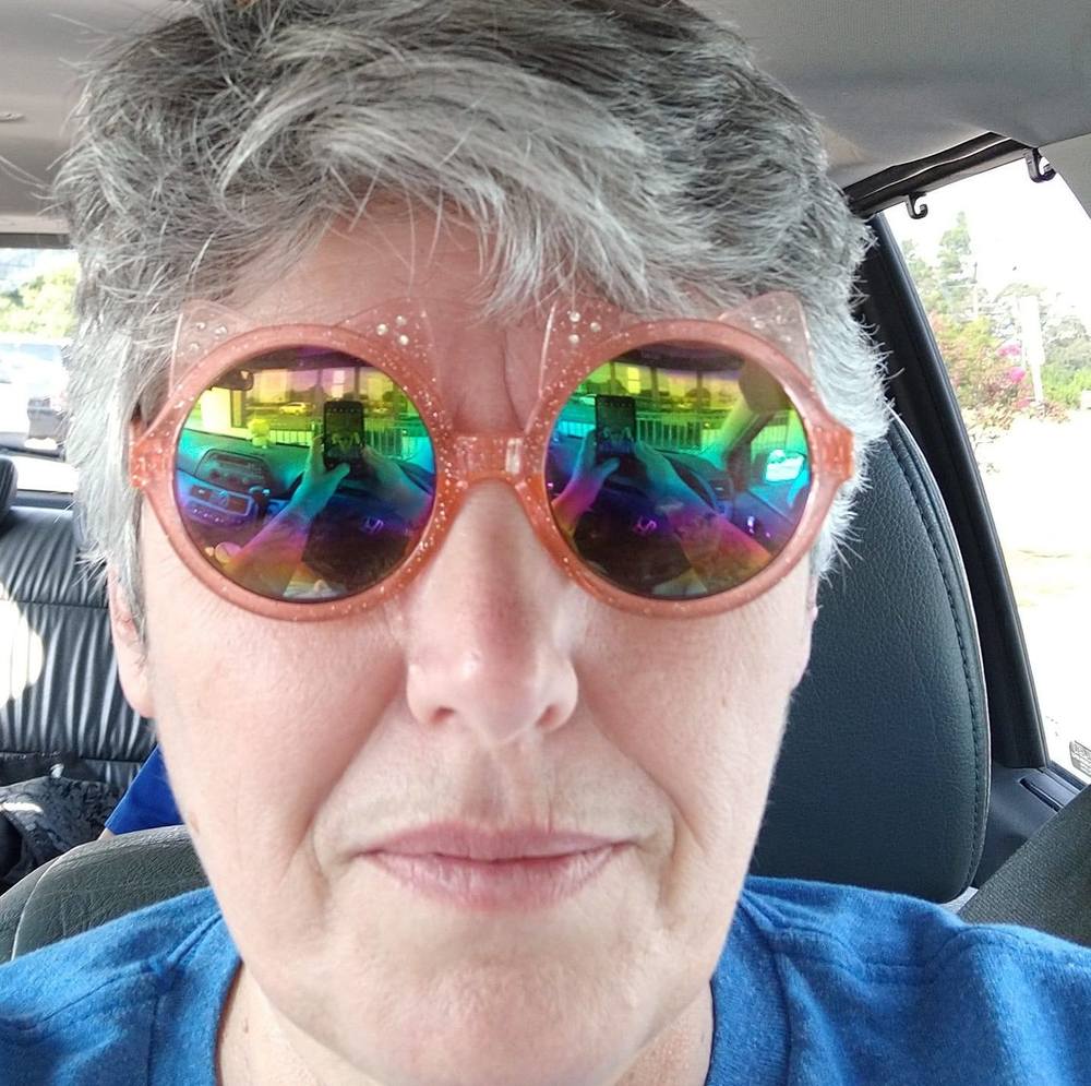 Meet your Posher, Tina